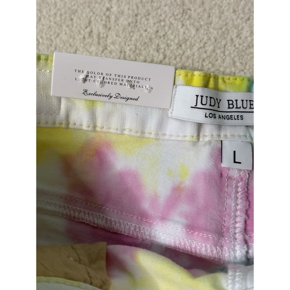 Judy Blue Womens L Tie Dye Denim Shorts Stretch NWT Blue Green Yellow Pink - Picture 6 of 7